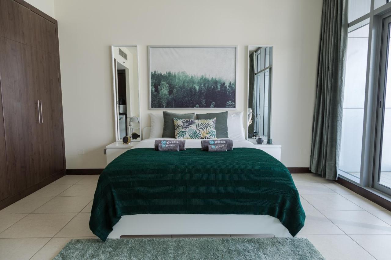 Higuests - Cozy Studio With Panoramic Views On The Lake Dubai Exterior foto